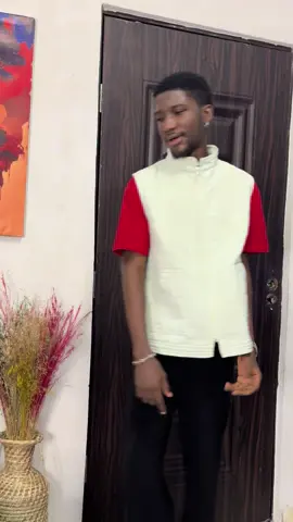 A post by @officialbigg_jiggyy on TikTok caption: Stay far from toxic relationships  Mean while go stream this song  madiba by @Jainy Offei #fyp #soundviral #goviral 