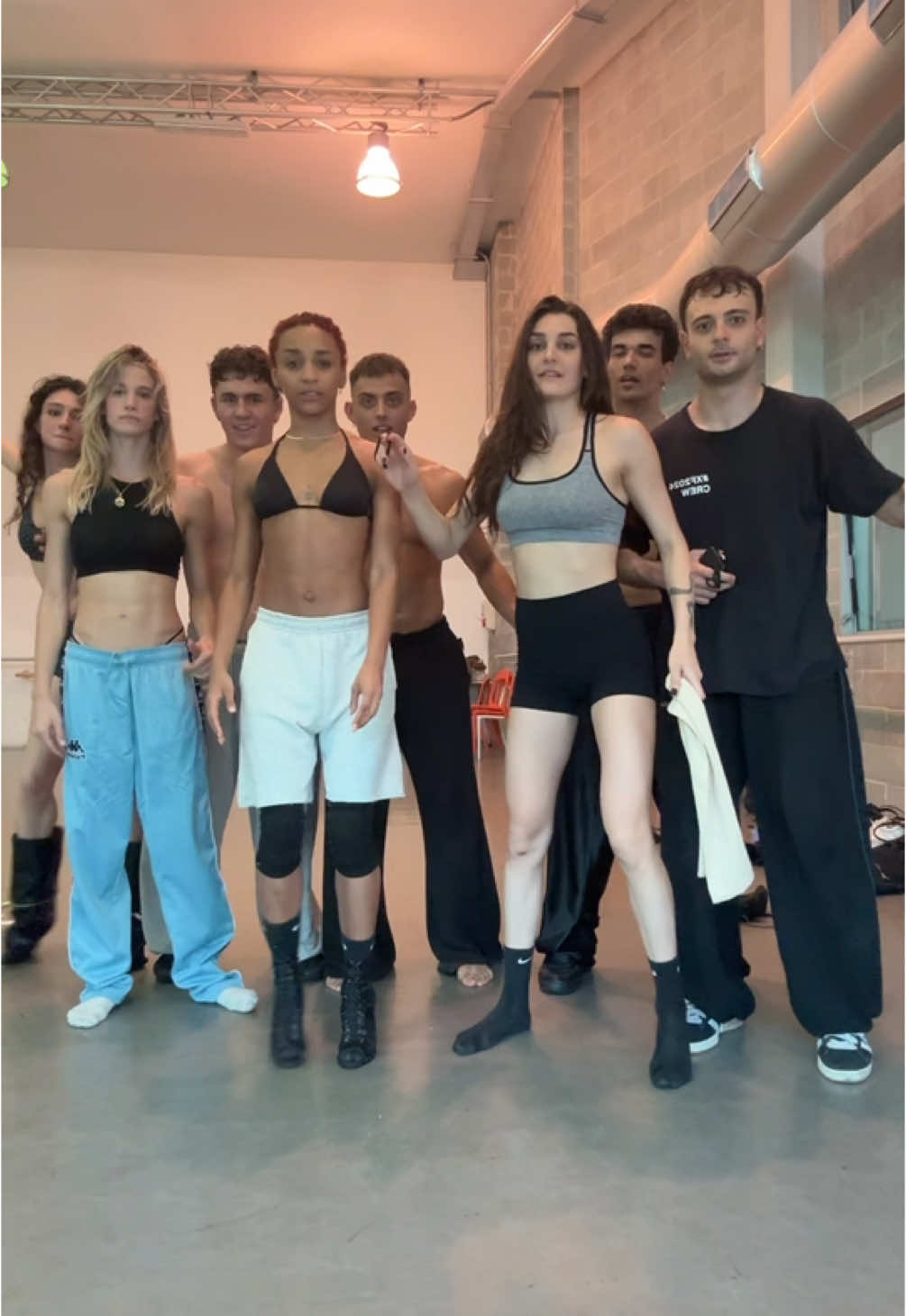 A post by @marisolcastellanos__ on TikTok caption: forse dovremmo lasciar perdere ehehe  -8 a San Sirooooo #thestadiumshowelodie 