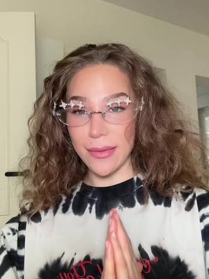A post by @oceaneamsler on TikTok caption: On tourne le 13,14,15 et 16 🎉 #oceaneweek 
