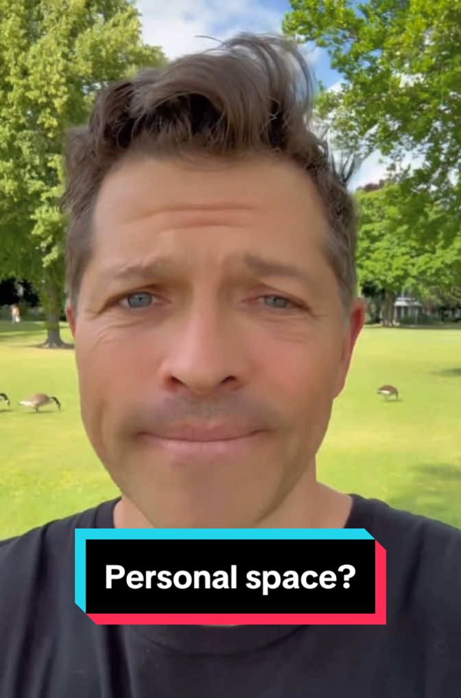 A post by @mishacollins on TikTok caption: Guys, we’ve talked about this. Personal space?  #fyp #foryoupage #foryourpage #spnfamily #purcon #spn #ent_events #spn #germany #dusseldorf 