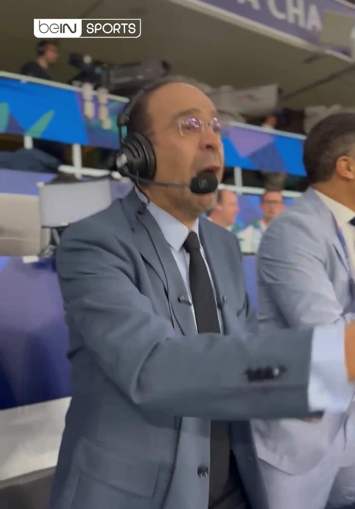 A post by @beinsports on TikTok caption: 🔴عصام الشوالي معلقاً على هدف باريس سان جيرمان الثالث 🔥🎙️ باريس سان جيرمان 3 إنتر 0 شاهد المباراة مباشرةً على beIN SPORTS 2 📺 🔗 https://beinconnect.app/beINSPORTS2 #دوري_أبطال_أوروبا | #نهائي_الأبطال | #باريس_سان_جيرمان | #إنتر | #باريس_إنتر #UCLFinal | #UCL | #beINUCL | #PSG | #Inter