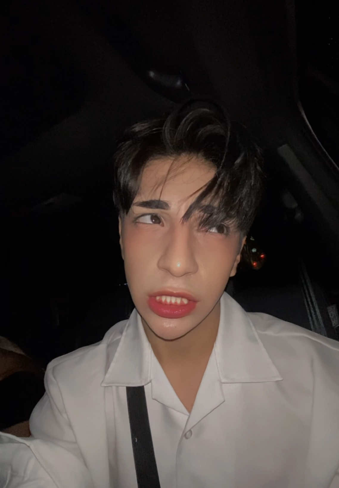 A post by @emanuelsitok on TikTok caption: TODOOOO ES GNARLYYYY 🤪 #katseye #gnarly 