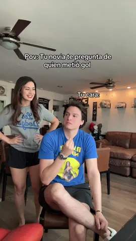 A post by @barbie.nunezt on TikTok caption: Así las cosas #novios #futbol #champions 