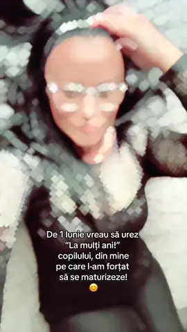 A post by @gabrielaflo15 on TikTok caption: #gabrielaflo❤️ #🇹🇩🇩🇪 #saajungapeforyou🙏❤ #fypシ゚viral🖤tiktok #strongwoman💪🏼 