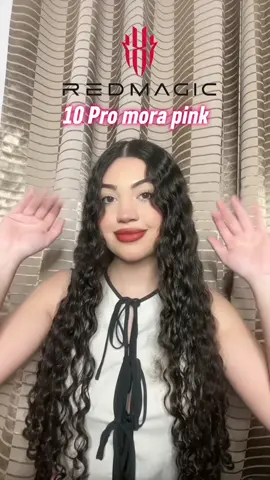 A post by @karenos11 on TikTok caption: Bebés! Al entrar al link de mi perfil, podrán obtener descuento por la compra del redmagic en la Hot Sale México que es hasta el 05 de junio ✨#fyp #redmagic 