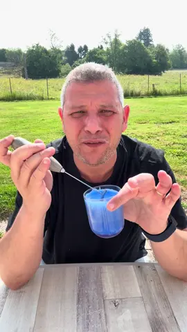 A post by @lvprvention on TikTok caption: ✨ Boostez votre énergie naturellement ! ✨ Vous vous sentez vidé, épuisé, à bout ? 😴 Pas de panique ! Dans cette vidéo, je vous dévoile une solution 100% naturelle pour renforcer vos défenses immunitaires et retrouver un max d’énergie ! ⚡️💪 👉 Regardez la vidéo maintenant et découvrez comment reprendre le contrôle de votre vitalité ! #SantéNaturelle #BoostÉnergie #BienÊtre #Immunité #Vitalité @alombre dun olivier 