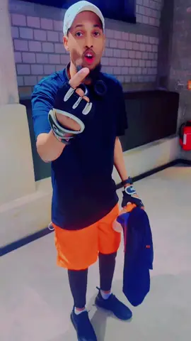 A post by @aydarusflip on TikTok caption: @King Heybe #foryoupage #hiphop #musica #foryoupage❤️❤️ #comedia #motivation #duet #xamarcadey🇸🇴🇸🇴🇸🇴🇸🇴 #aydarusflip #somalitiktok #Stitch #Viral #tiktok_india #india 
