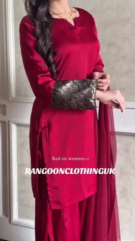 A post by @rangoonclothinguk on TikTok caption: Rangoonclothinguk #rangoonclothinguk #indianwedding #indiantiktok #pakistanifashion #pakistani_tik_tok #fyp #foryoupage❤️❤️ #pakistaniwedding #newcollections #desiweddingvibes 