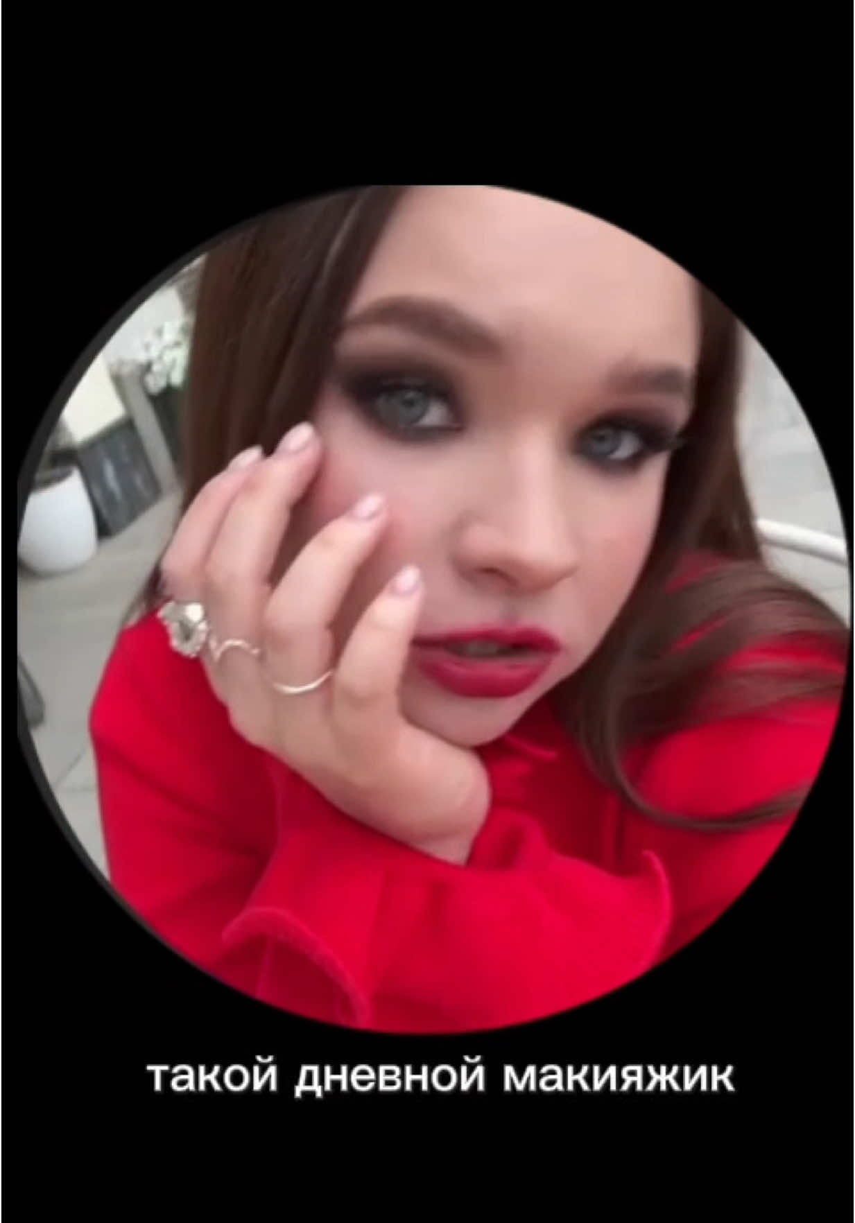 A post by @alyona_shvetz on TikTok