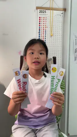 A post by @englishfuns on TikTok caption: English Word Pairs That Sound Similar but Mean Different