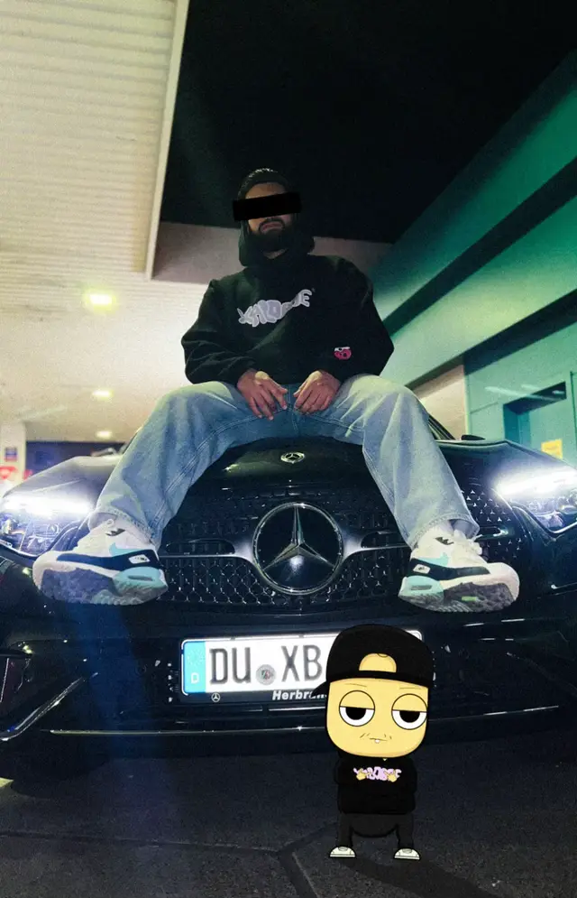 A post by @brokenbraintv on TikTok caption: Gott ist groß. #xalobae #glccoupe #alhamdulillah