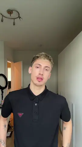 A post by @leon.content on TikTok caption: Bin jetzt Live 🤍