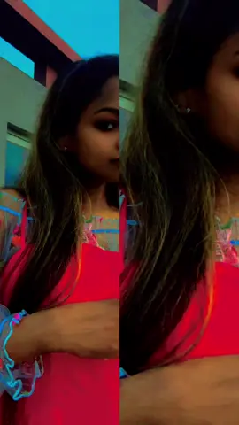 A post by @dilinidini on TikTok caption: ඒ තරම් අහිංසක වෙන්න බෑ... අනේ   😍✨👸🏼 අහිංසකයි රටක් වටී .. කව්ද ???????? 🧚‍♀️🇰🇷🇱🇰🌏🙏🦋💎🎼💃#sl_💞korea🌹 