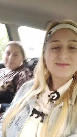 A post by @nikovtmnikolas1 on TikTok caption: #domneajuta❤🥺🙏👑👼 