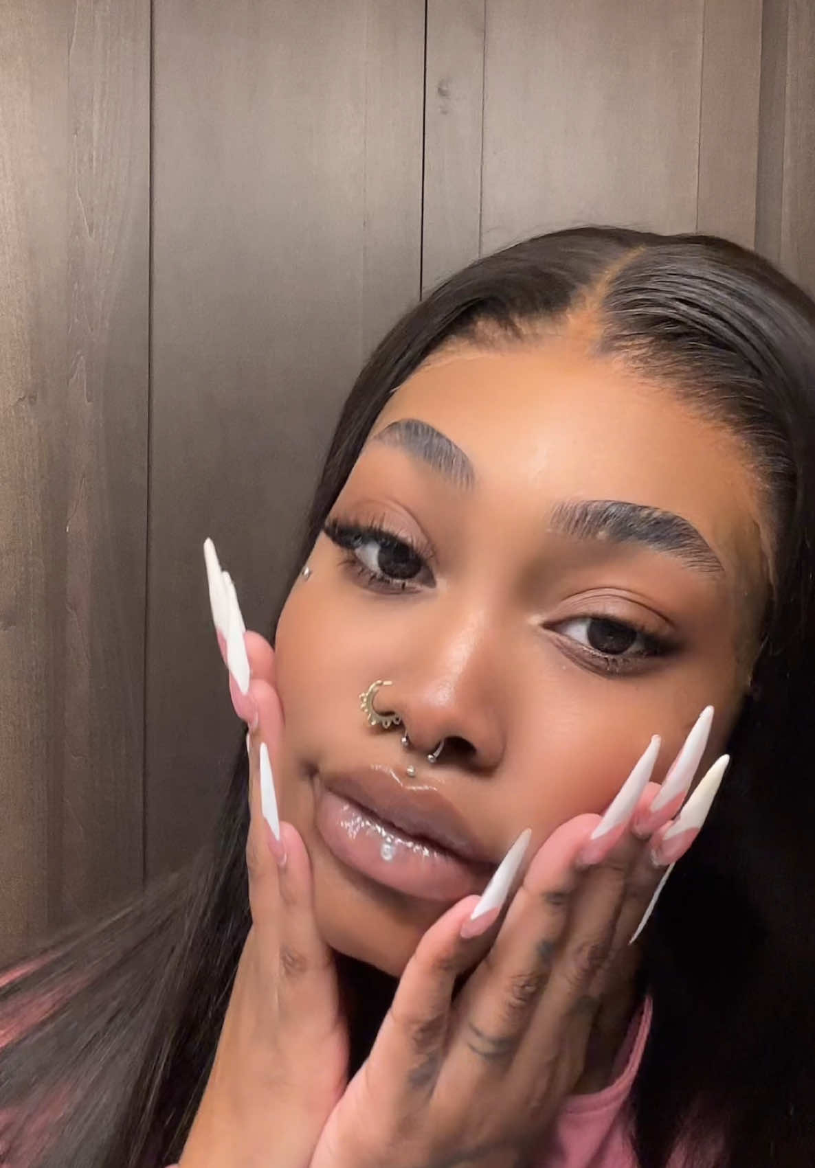 A post by @thekharmalou on TikTok caption: @Megalookhair shop is one of my favorite companies. 🔥🔥 #megalook #13x6gluelessfrontalwig #threego #drawstringwig #megalook #13x6gluelessfrontalwig #threego #drawstringwig #wiginstall 