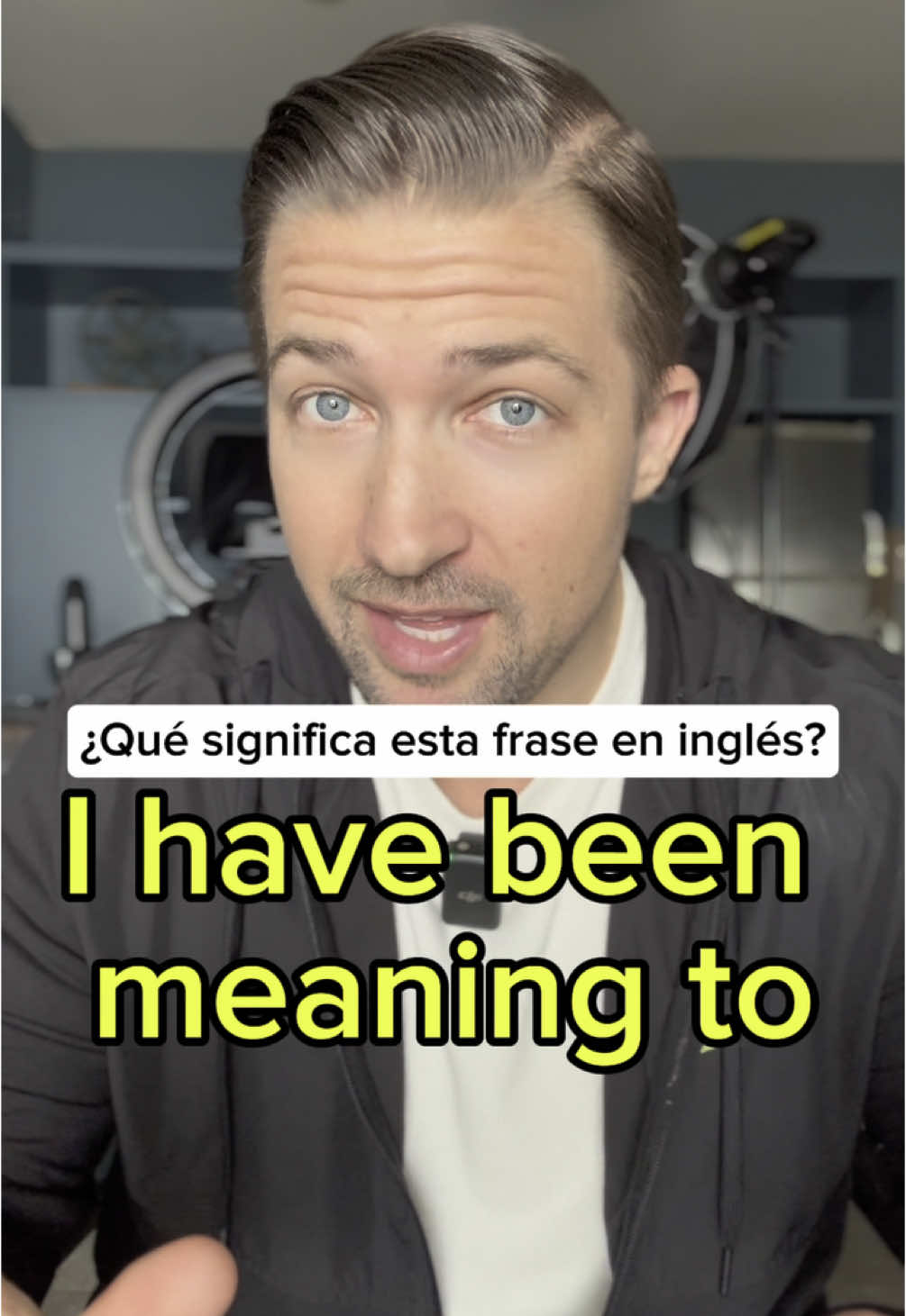 A post by @gringlesfacil on TikTok caption: ¿Conoces esta frase común en inglés?  “I’ve been meaning to” es algo que se dice para indicar que has querido hacer algo, pero por algún motivo aún no lo has hecho. Indica que tienes la intención de hacer dicha cosa, pero simplemente lo has hecho. #ingles #englishclass #english #clasesdeingles 