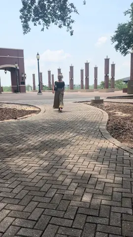 A post by @mommadelvalle on TikTok caption: Sunday funday #fyp #fypシ゚viral #foryoupage #tiktokmademebuyit #fyp #viral #loveyourself #tiktokviral #journey #love #family #daughter #fashion #vibes #vibecheck #viral #viraltiktok #viralvideo #love #life #live #sundayfunday #sunday 