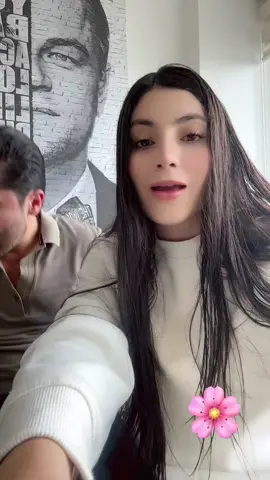 A post by @fridacamposz on TikTok caption: Jajajajaja creen que se enojó? O le valgo ? #parejasdetiktok #couplestiktok #CoupleGoals #coupletrend #pareja #humor #fyp 