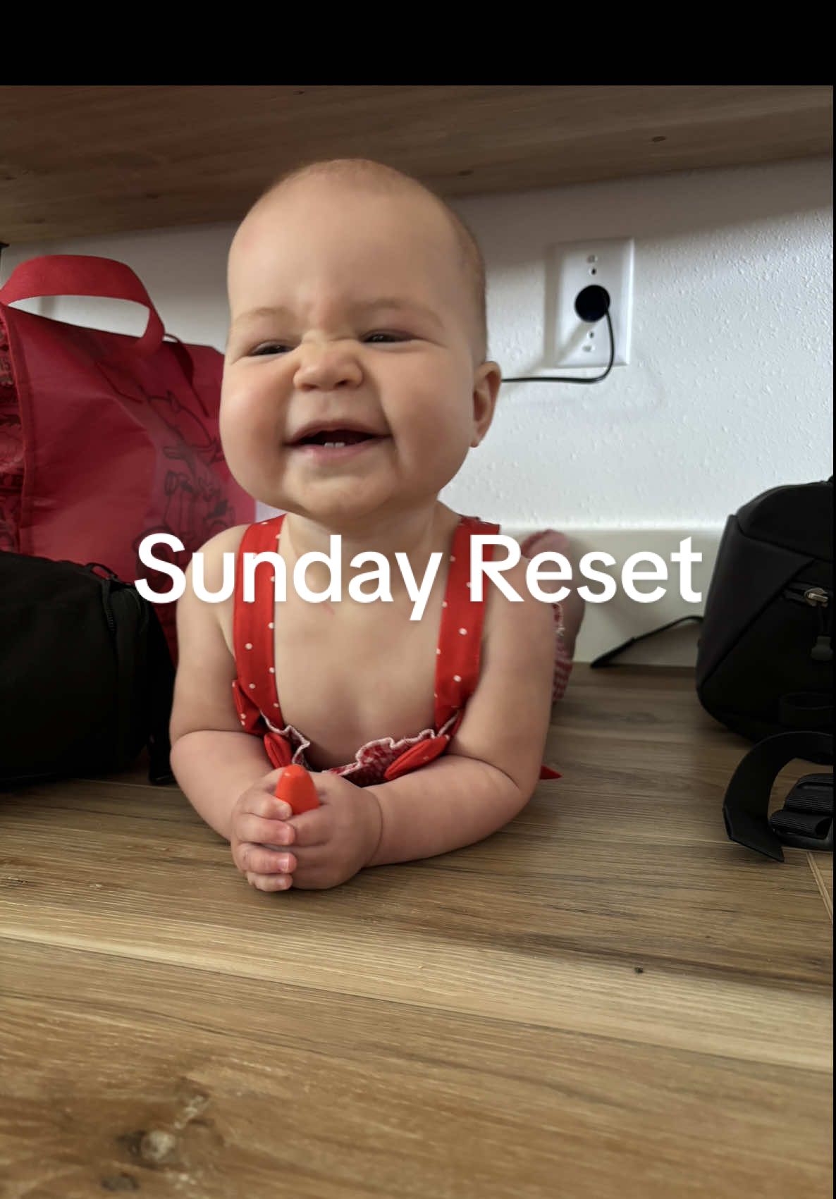 A post by @shandi_lyn on TikTok caption: #sundayreset #nontoxic #nontoxiccleaning #CleanTok #cleaning #laundry #laundryday #sunday #CapCut 