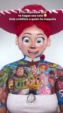 A post by @marcelaperaz on TikTok caption: Están viendo y no ven 🫢😬 #bodypainting #marcelaperaz 