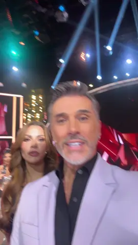 A post by @sergiomayerb_ on TikTok caption: @valenvalderramap @Julia Gama @Erubey Si saben como soy paque me invitan 