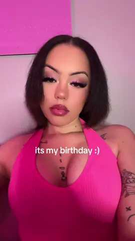 A post by @trapbunniebubbless on TikTok