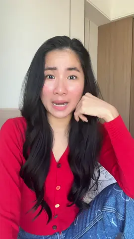A post by @sunflowernyny on TikTok caption: ធ្លាប់មានមិត្តដែលងាយភ្លេចបែបនេះអត់ ?  ភ្លេចគ្រប់យ៉ាងម៉ងហា 😅😂  @Cindi Cambodia  #Cindi 