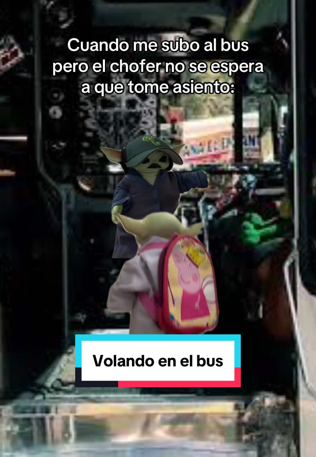 A post by @yodabeibi on TikTok caption: Nadie les importa jaja 😩 #humor #fyp #bus #carreradebuses 