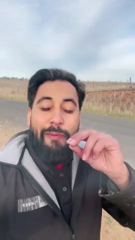 A post by @jatt_goraya1719 on TikTok caption: Stay strong be positive. We all struggle sometimes 💪 #love #tiktokpakistan #wmk #motivation #canada #usa #strong 