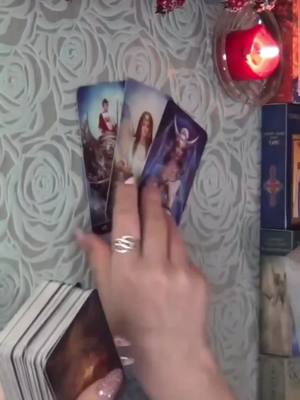 A post by @magic_tarot00 on TikTok caption: заказать личный расклад или ритуал можно по ватсап в профиле 