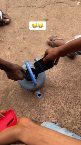 A post by @abdoulfirmino1 on TikTok caption: #paidpartnershipwithtiktok #LIVEChangesLives #guineebuissau #senegalaise_tik_tok #tik_tok 