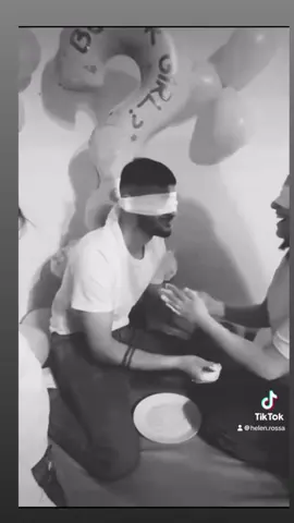 A post by @helinrossa on TikTok caption: #boyorgirl💙💗 