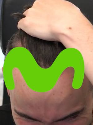 A post by @elxokas on TikTok caption: no, no me he puesto pelo.