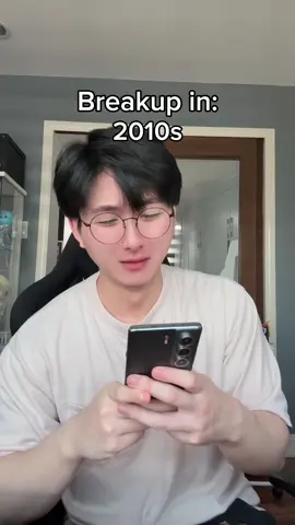A post by @itsevantan on TikTok caption: Technologia! 2010’s vs 2025 😂 #CAMON40Pro5G #OneTapPerfectSnap #TECNOPhilippines #TECNOCAMON40Series 