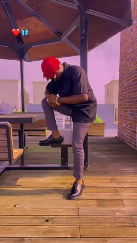 A post by @niceman2377 on TikTok caption: #naijatiktok🇳🇬🇳🇬🇳🇬 