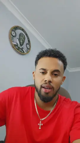 A post by @1birrr on TikTok caption: respectfully fu** seasonal people ✌️ 