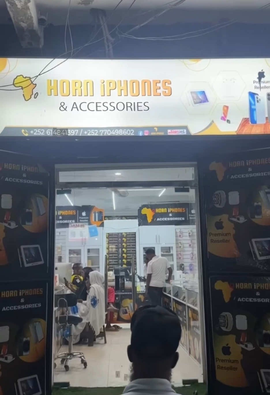 A post by @somhdfilms on TikTok caption: #somhdfilms #horniphones #somhdmedia #teamaryan 
