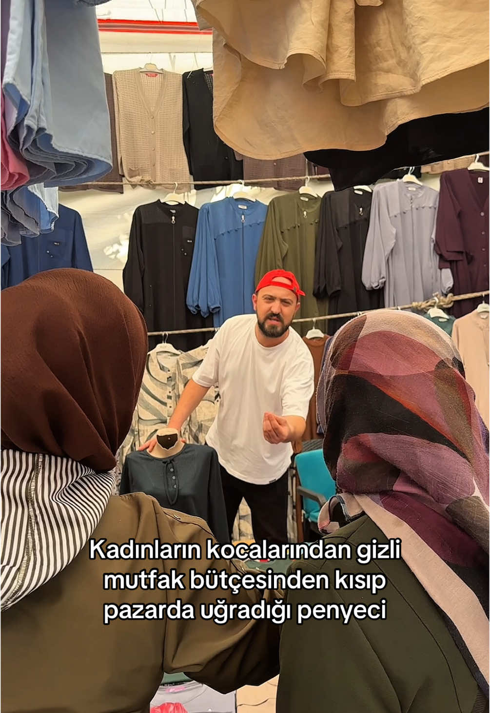 A post by @asomorukss on TikTok caption: Para iadesi yerine değişim yapar 