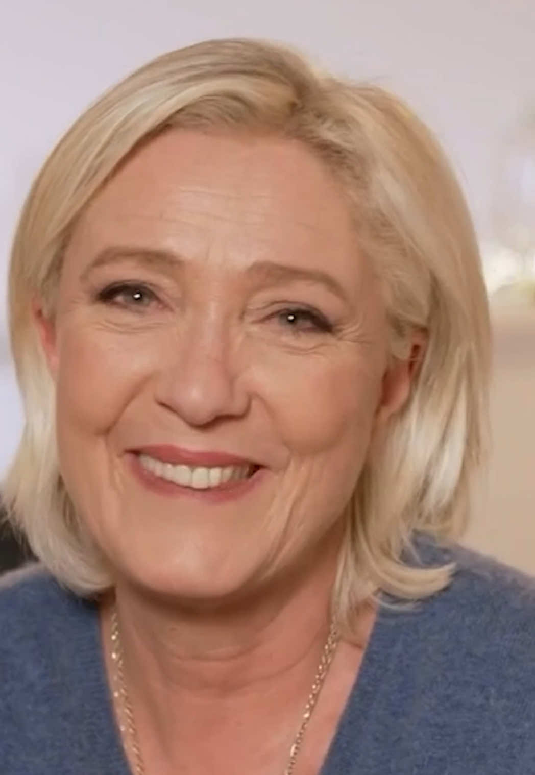 A post by @mlp.officiel on TikTok caption: Oui, je confirme, @Jordan Bardella est très maniaque. 😅