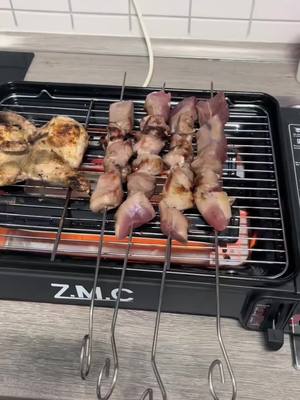 A post by @n4murad on TikTok caption: بخودى مه نه خه مه ونه خه ياله 🥃😋