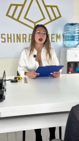 A post by @shinratensei__98 on TikTok caption: La prima ragazza 👩‍🏫 #shinratensei98 #shinra #shinraacademy #ragazze 