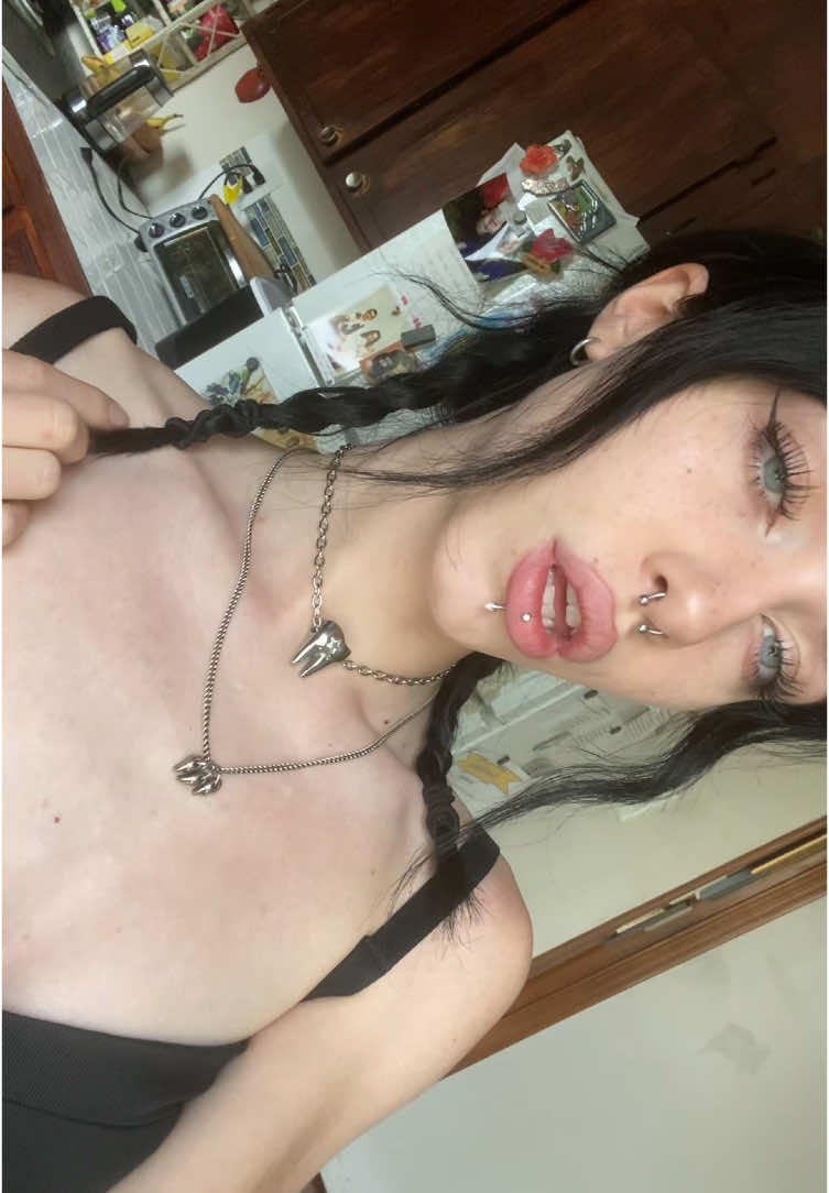 A post by @r053_55 on TikTok caption: This fcking song