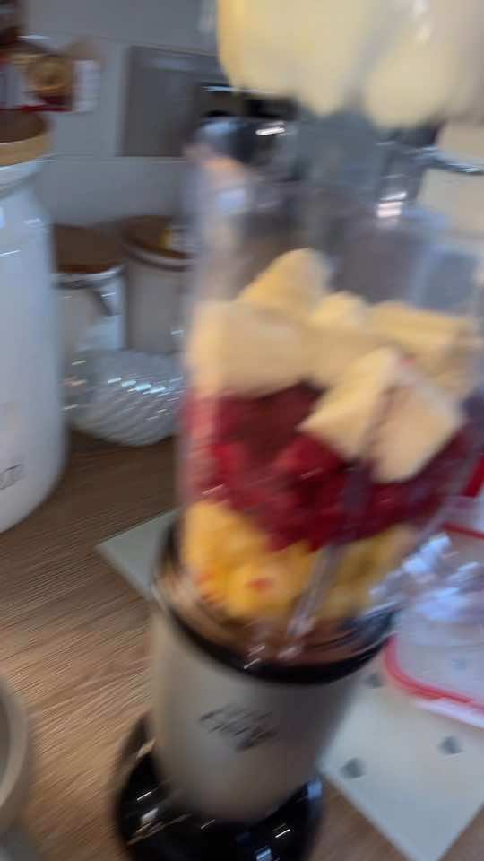 A post by @jessredding on TikTok caption: home made smoothies >>> shop bought