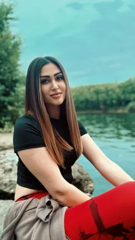 A post by @mihaelamelniciuc1 on TikTok caption: #capcut_edit #рекомендации #foryoupage❤️❤️ #foryoupage❤️❤️ #goviral #реки #france🇫🇷 