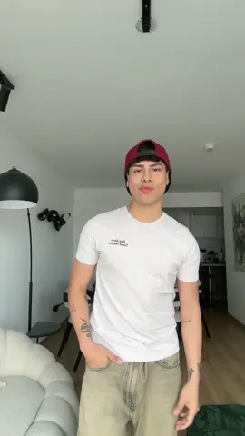 A post by @faulox_ on TikTok caption: Ay mamita 👄 #bailecito 