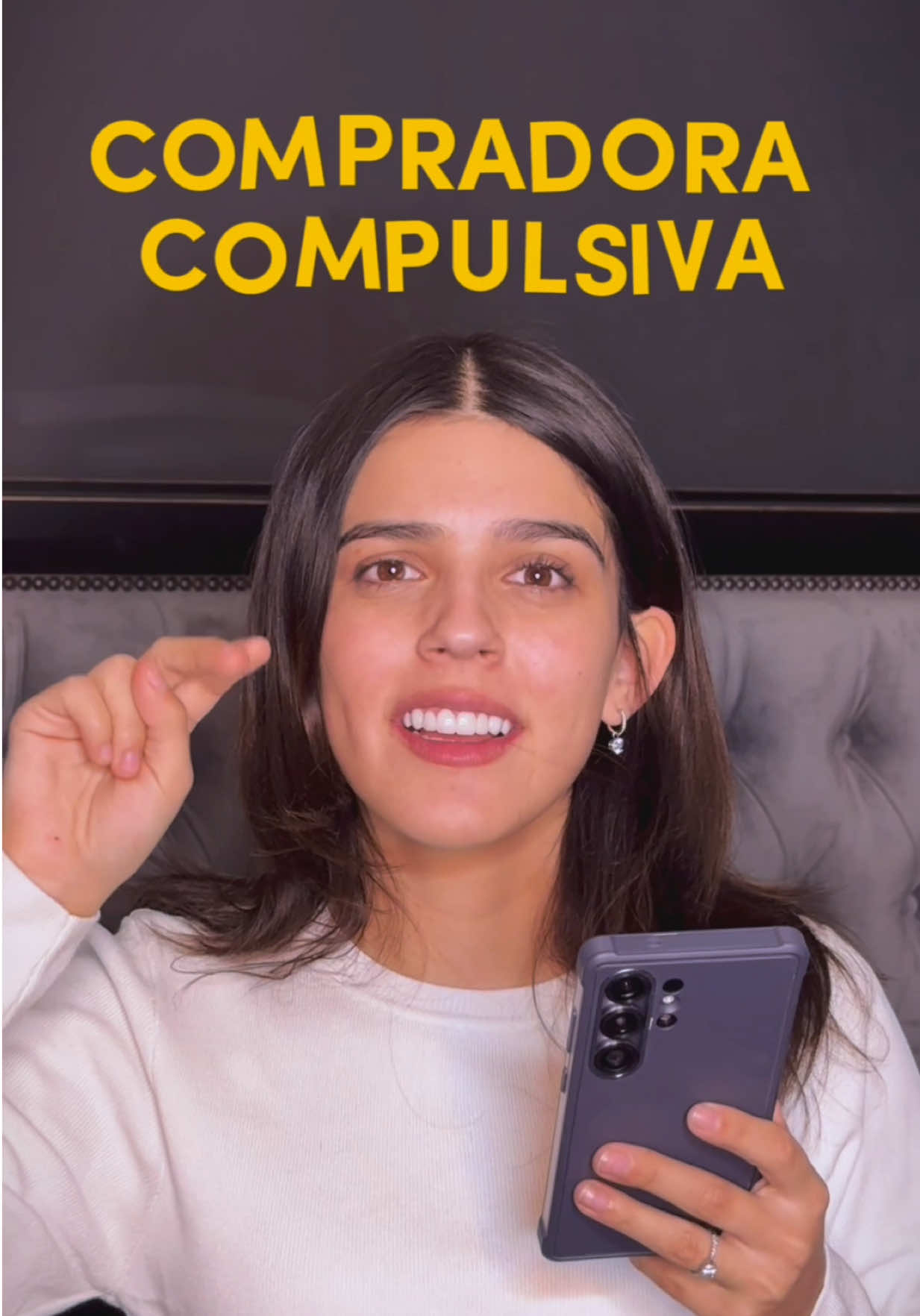 A post by @tatiifernandez._ on TikTok caption: Me compré todo en este Cyber por @Mercado Libre Chile 🤫❤️  #MercadoLibreModa #Moda #CyberDay