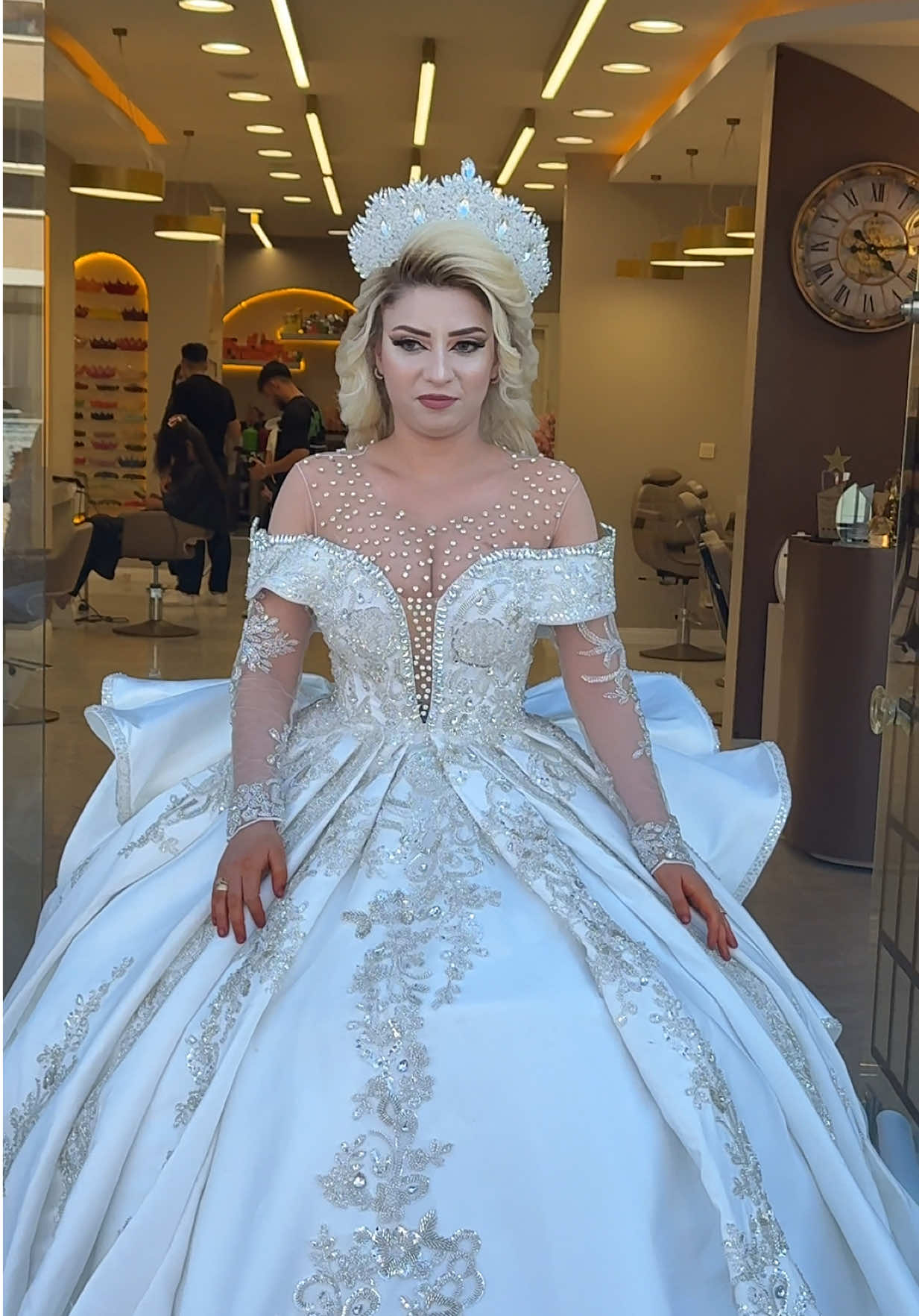 A post by @erayburhan on TikTok