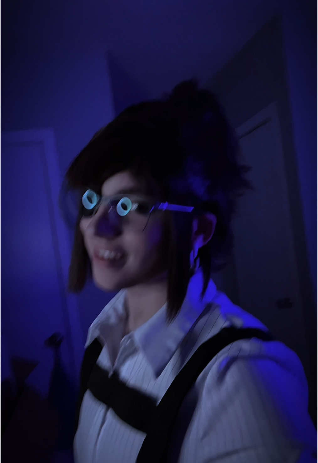 A post by @just.another_cosplayer17 on TikTok caption: RAHHHH (I’m gonna do more aot just watch) #fyp #attackontitan #attackontitancosplay #aot #aotcosplay #hange #hangezoe #zoehange #hangecosplay #hangezoecosplay #zoehangecosplay #mommy 