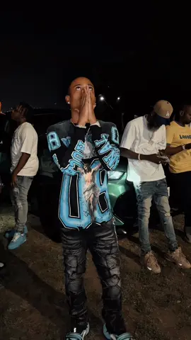 A post by @thee450 on TikTok caption: Father nuh let mi guh🙏🏽‼️ dem cya beat god💯 #pom 