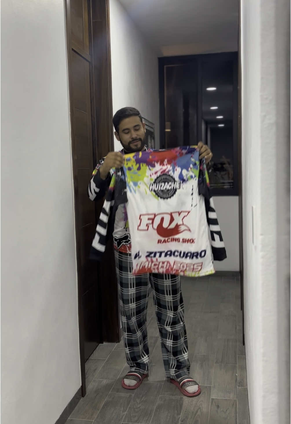 A post by @rutas_michoacan on TikTok caption: Jálanse participar en la dinámica para regalarles unas playeras para la ruta 🔥